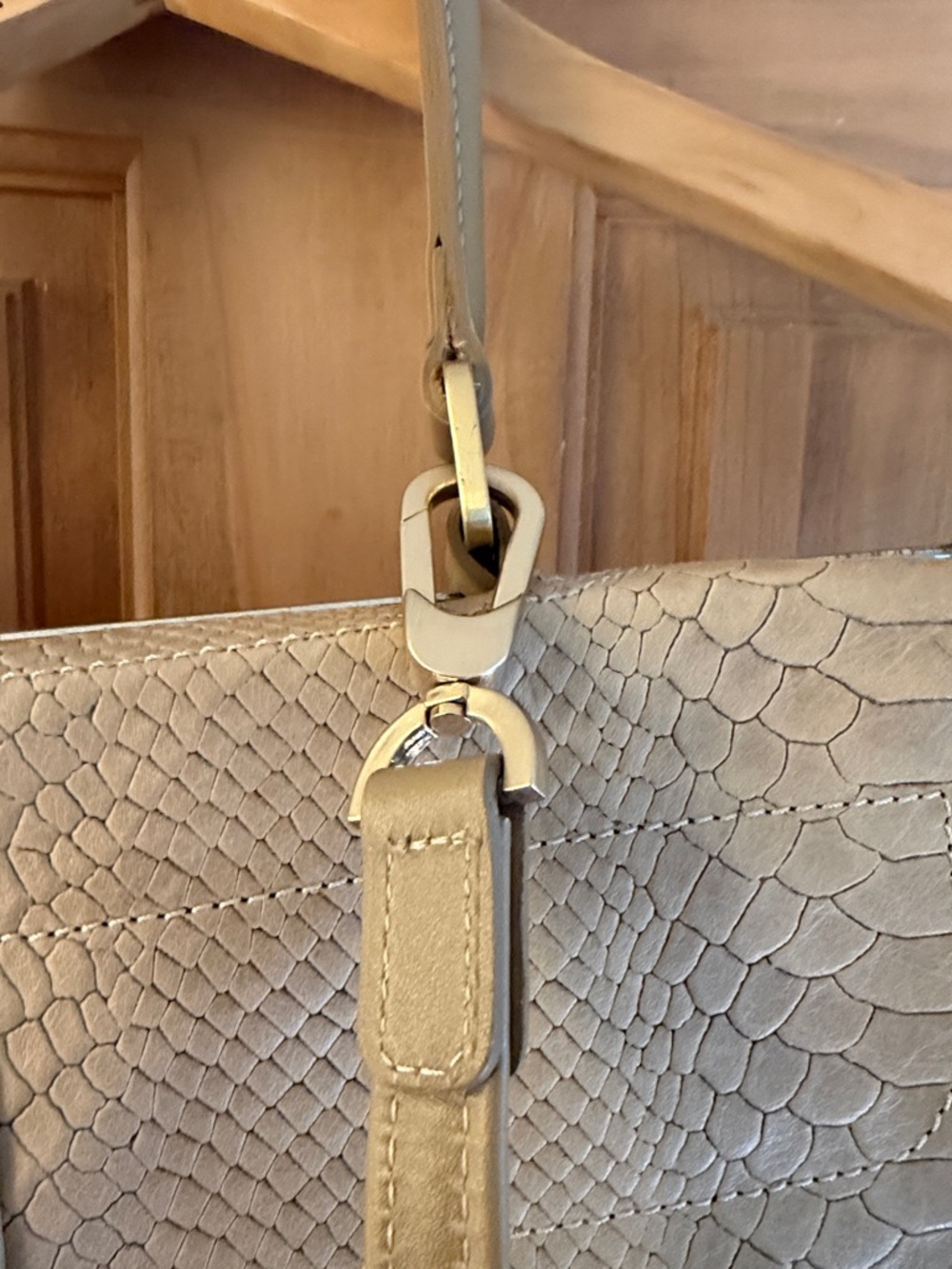 Longchamp Gatsby python embossed leather shoulder tote bag. - Picture 7 of 16